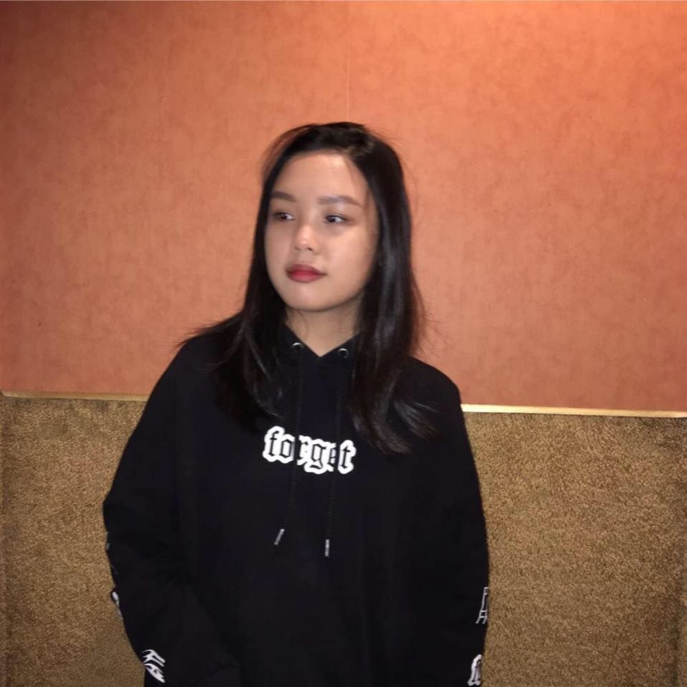 Meet your Posher, Aeona genae